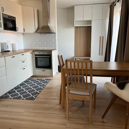 Apartman Kubinska 33 โดลนีคูบีน ภายนอก รูปภาพ