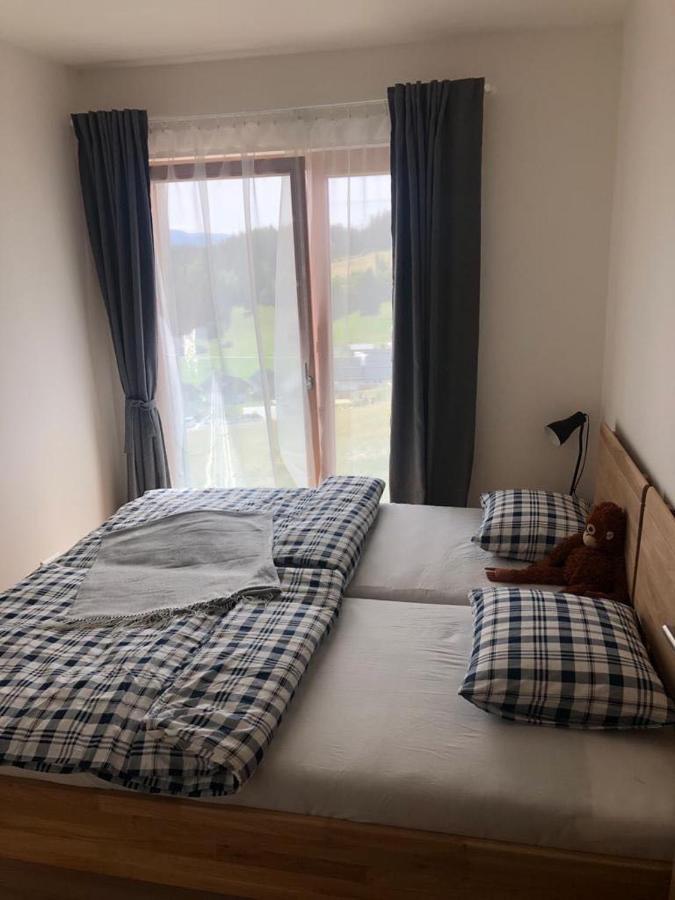 Apartman Kubinska 33 โดลนีคูบีน ภายนอก รูปภาพ
